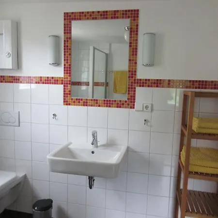 Historisches Fachwerkhaus Mit Modernem Komfort Direkt An Der Mosel By Interhome *